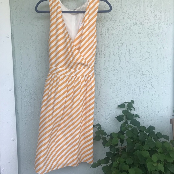 🦄 Loft Striped Dress w/Tie Bow - Picture 3 of 5